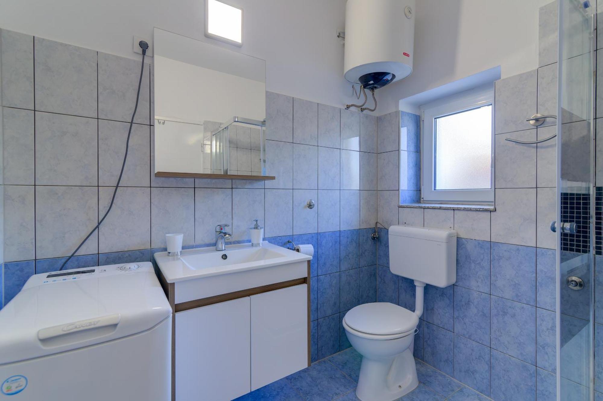 Apartmani Ana Senj  Habitación foto